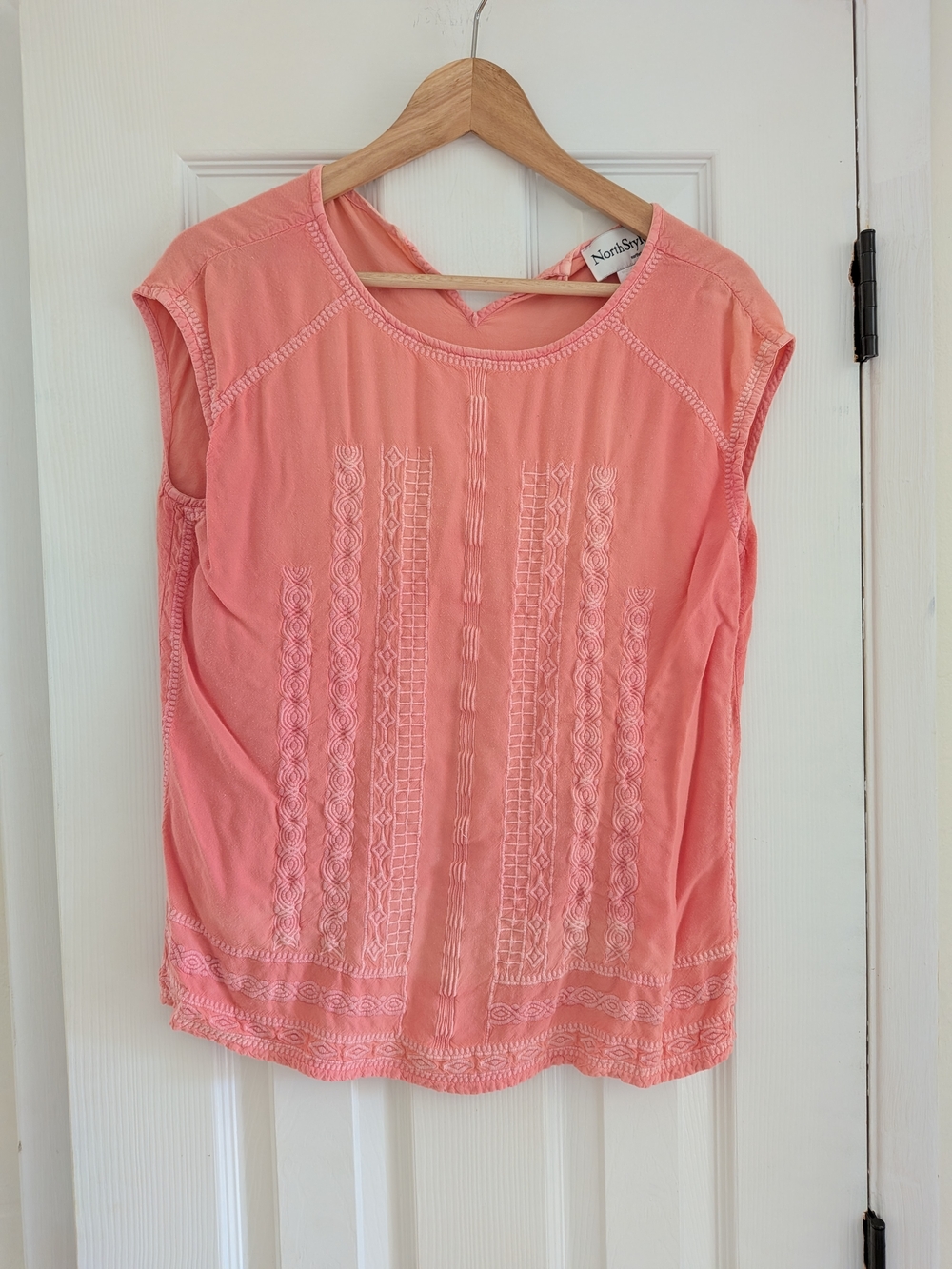 NorthStyle Women's Coral Pink Embroidered Short Sleeve Shirt Top Blouse Size S